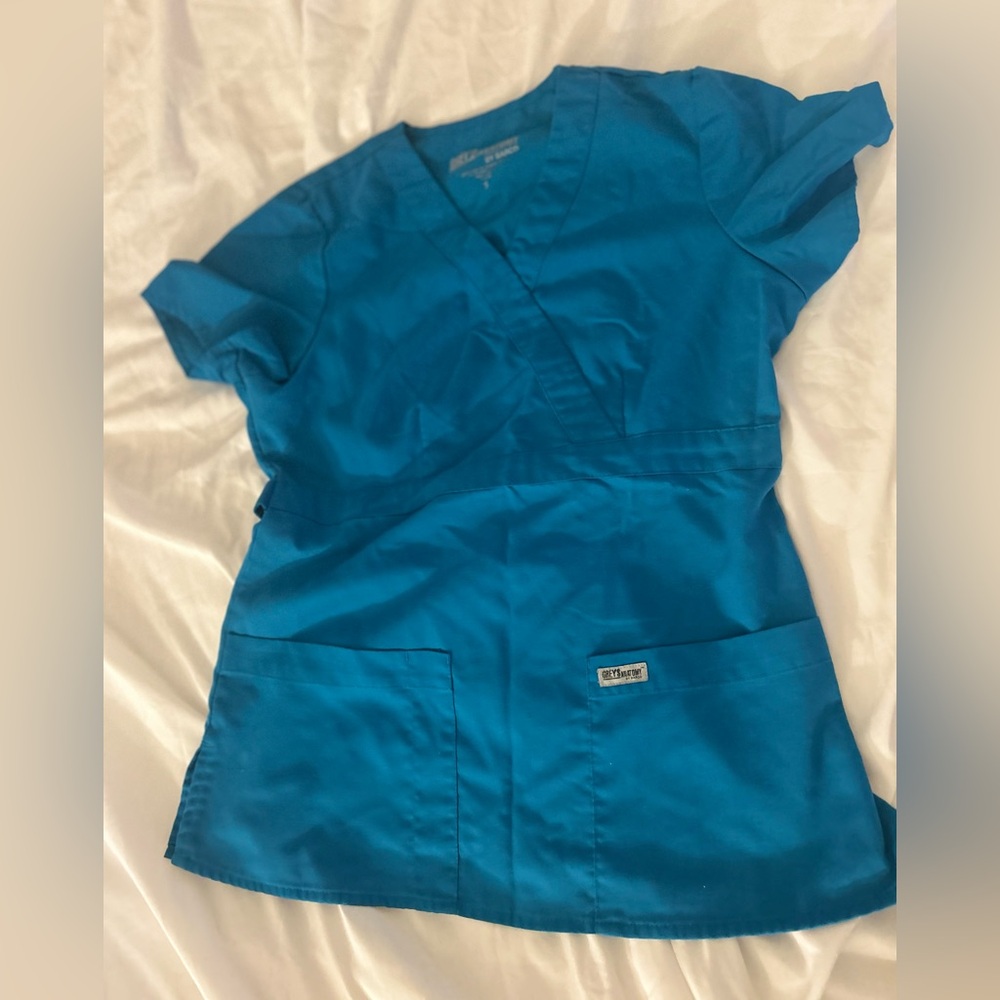 Grey's Anatomy Vibrant teal blue Medical scrub Top size small